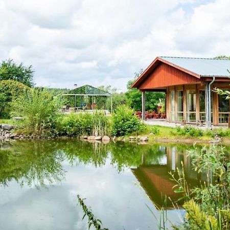 Kontakta Liselotte Abel Bed and Breakfast Vessigebro Esterno foto
